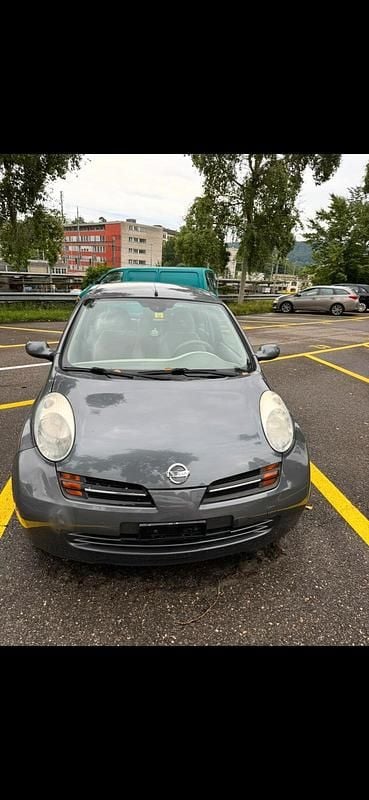 Grau Gebraucht 2003 Nissan Micra Kleinwagen | 950 € (Guter Preis) - Bild 1/4