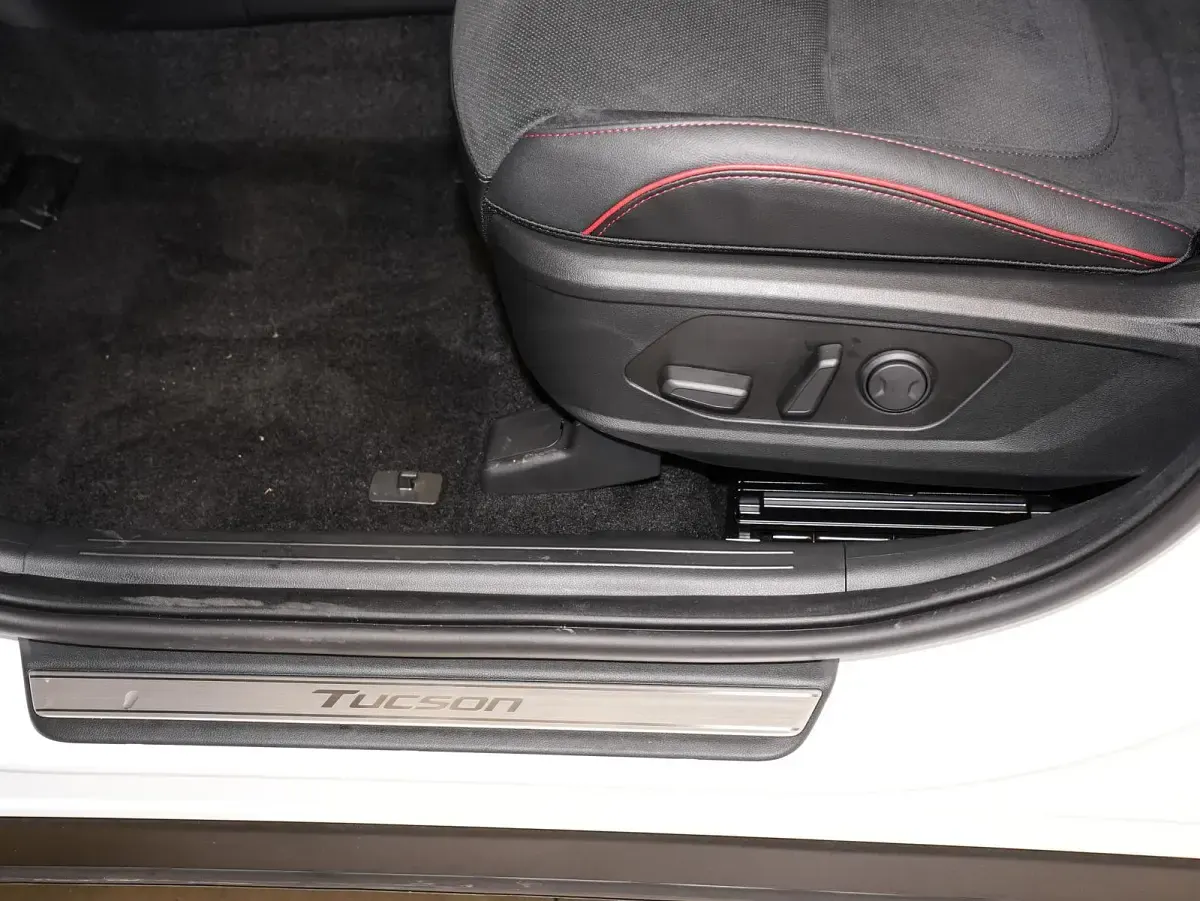 Gebraucht Hyundai Tucson N Line 252 PS (185 kW) 2025 Atlas white / sol SUV