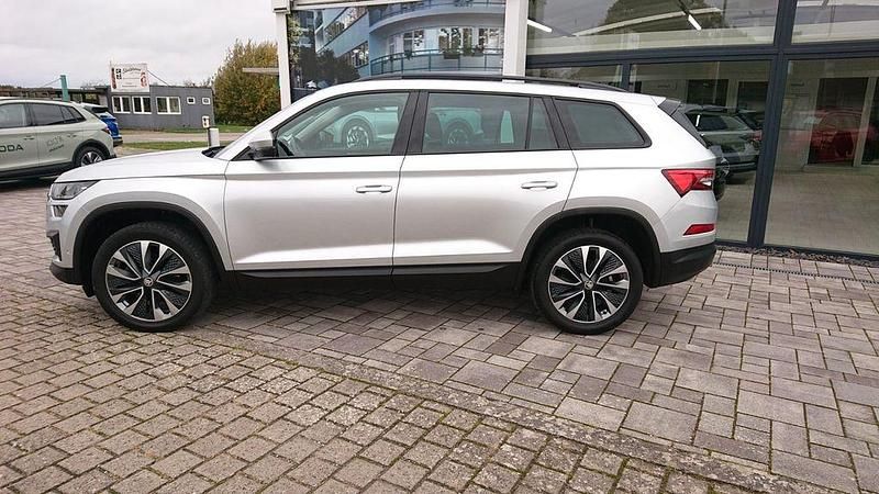 Gebraucht Skoda Kodiaq Tour 150 PS (110 kW) 2022 Silber SUV