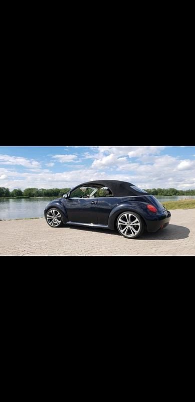 Gebraucht VW New Beetle 105 PS (77 kW) 2005 Schwarz Kleinwagen