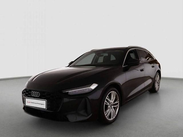 Gebraucht Audi A5 Ambiente 204 PS (150 kW) 2025 Mythosschwarz metallic Kombi