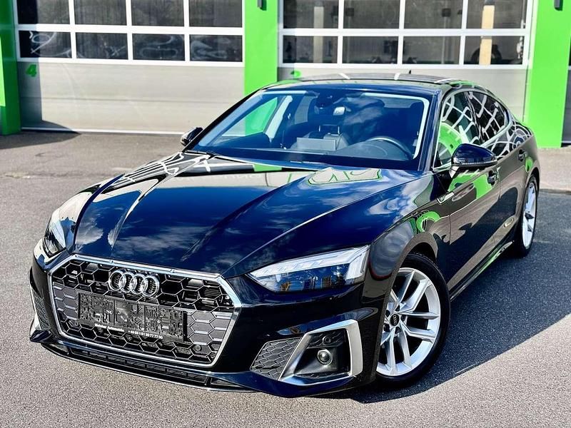 Mythosschwarz Gebraucht 2021 Audi A5 S-Line Coupé | 28.900 € (Guter Preis) - Bild 1/4