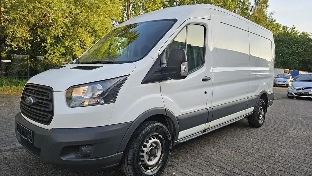 Begagnad Ford Transit 105 HK (77 kW) 2016 Vit Minibuss