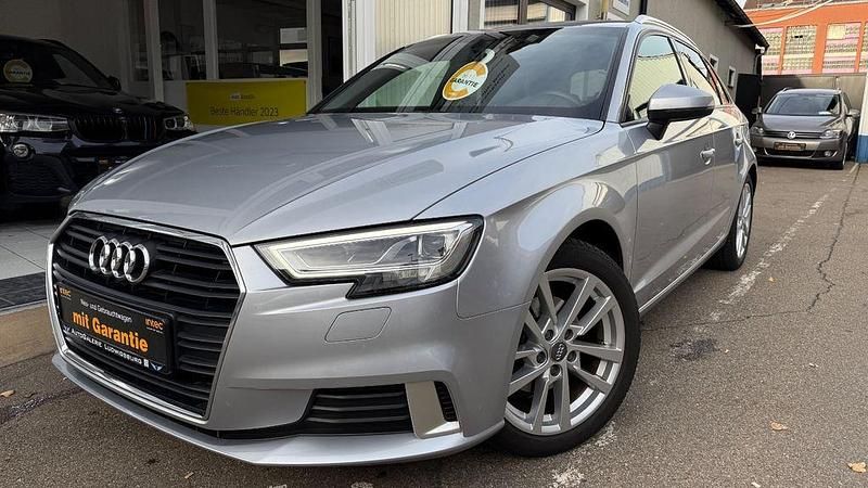 Gebraucht Audi A3 Sport 150 PS (110 kW) 2019 Florettsilber Limousine