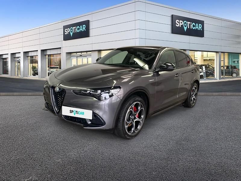 Grau Gebraucht 2024 Alfa Romeo Stelvio Veloce SUV | 36.990 € (Guter Preis) - Bild 1/1