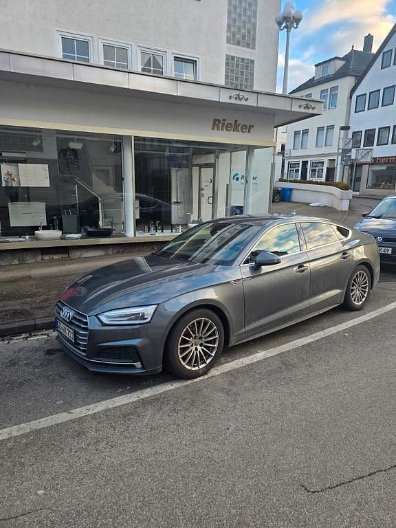 Gebraucht Audi A5 Sportback Sport 190 PS (139 kW) 2018 Grau Kleinwagen