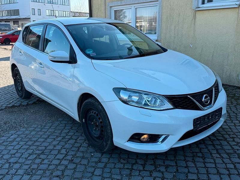 Gebraucht Nissan Pulsar 116 PS (85 kW) 2015 Weiß Kleinwagen