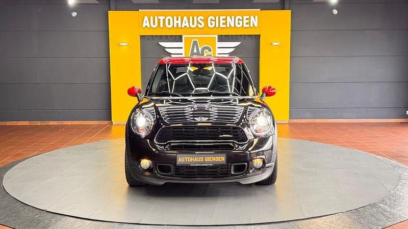 Schwarz Gebraucht 2014 Mini John Cooper Works Paceman SUV | 9.900 € - Bild 1/4