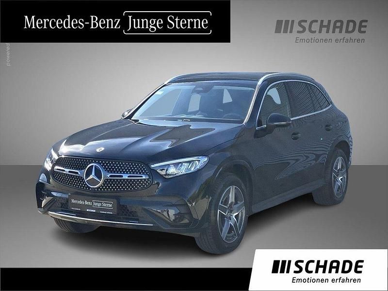 Schwarz Gebraucht 2025 Mercedes GLC300e AMG line SUV | 64.850 € (Teuer) - Bild 1/4