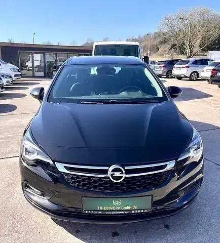 Gebraucht Opel Astra 110 PS (80 kW) 2018 Schwarz Kombi