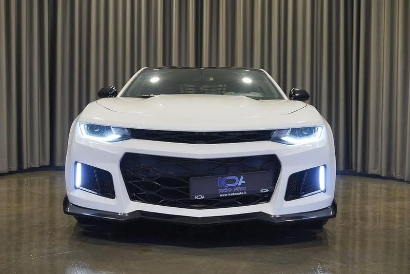 Gebraucht Chevrolet Camaro Sport 340 PS (250 kW) 2021 Weiß Coupé