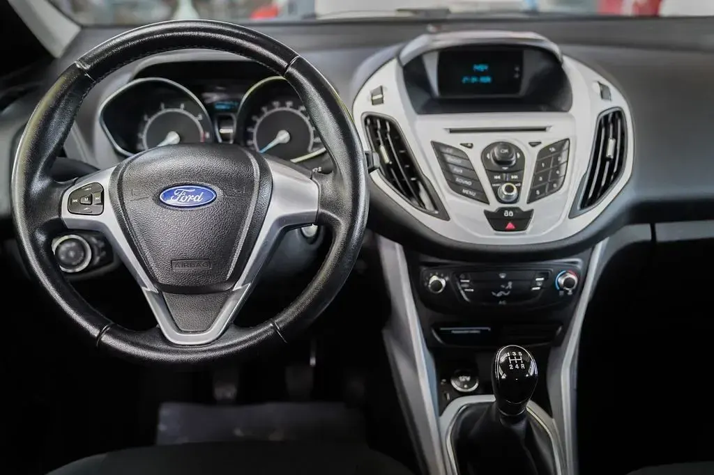 Second-hand Ford B-MAX Trend 101 CP (74 kW) 2012 Maro Monovolum