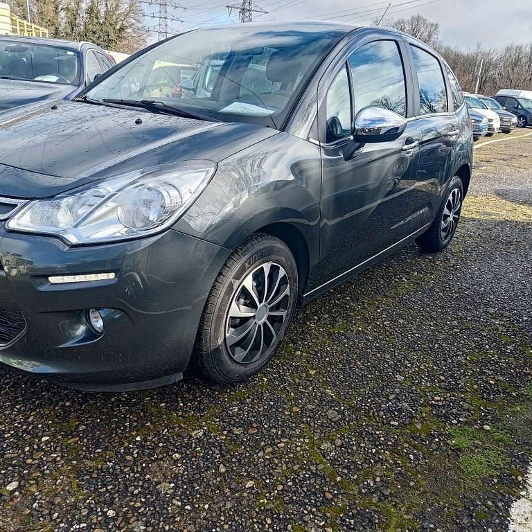 Gebraucht Citroën C3 SELECTION 82 PS (60 kW) 2013 Grau Limousine