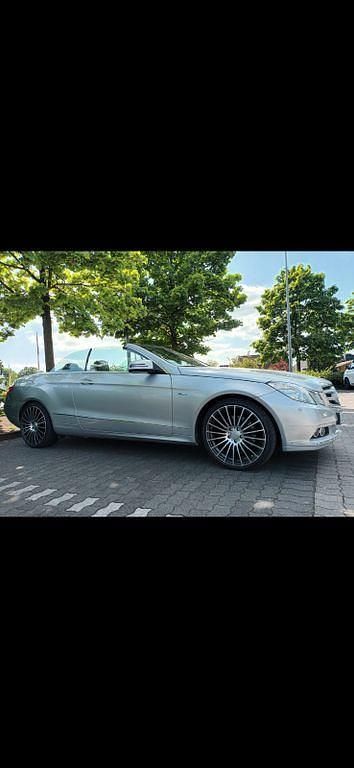 Gebraucht Mercedes 350 231 PS (169 kW) 2010 Silber Cabrio