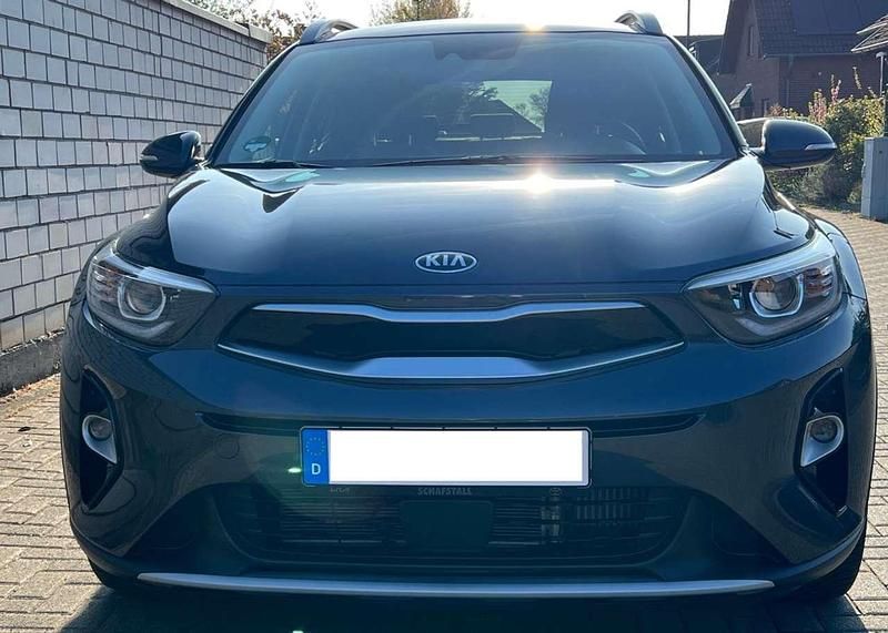 Gebraucht Kia Stonic Vision 120 PS (88 kW) 2020 Grau SUV