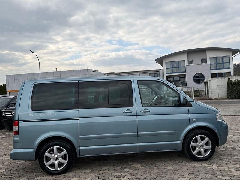 Gebraucht VW Multivan 131 PS (96 kW) 2008 Blau Van / Kleinbus