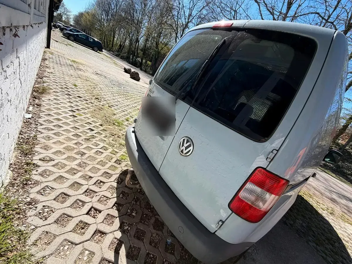 Gebraucht VW Caddy 69 PS (50 kW) 2004 Grau Van / Kleinbus