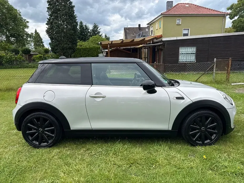 Gebraucht Mini Cooper D 116 PS (85 kW) 2014 Silber Kleinwagen