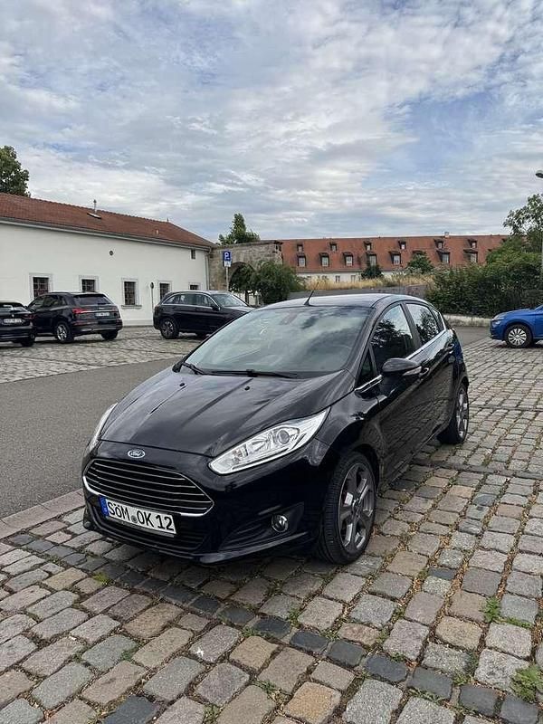 Gebraucht 2016 Ford Fiesta SYNC Edition Limousine | 4.300 € (Fairer Preis) - Bild 1/4