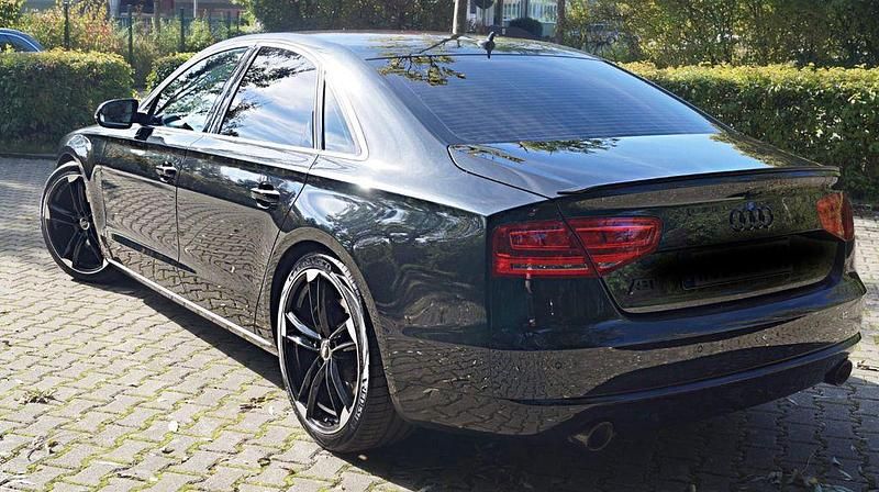 Gebraucht Audi A8 Ambiente 351 PS (258 kW) 2011 Schwarz Limousine