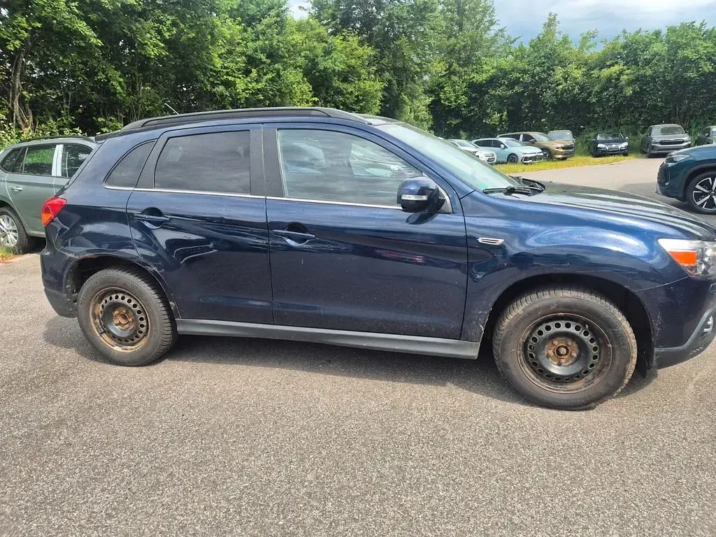 Gebraucht Mitsubishi ASX Intense 150 PS (110 kW) 2011 Blau SUV