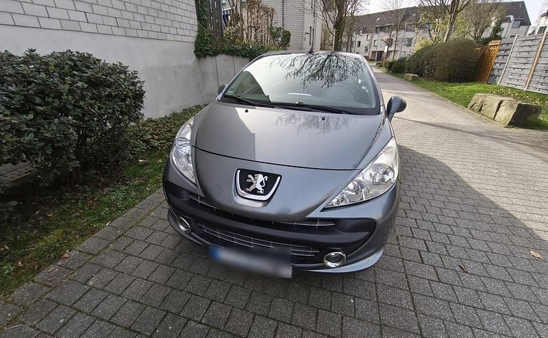 Gebraucht Peugeot 207 CC 120 PS (88 kW) 2006 Grau Cabrio