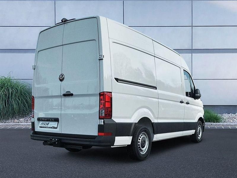 Gebraucht VW Crafter 140 PS (102 kW) 2025 Candyweiß Van