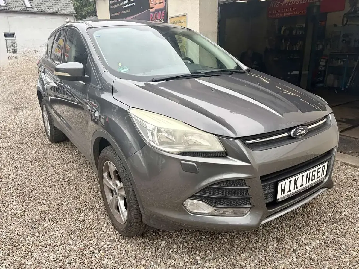Gebraucht Ford Kuga SYNC Edition 150 PS (110 kW) 2014 Sterling gray (foe) SUV