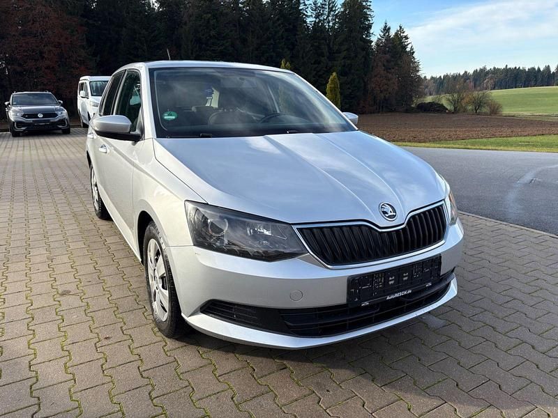 Silber Gebraucht 2018 Skoda Fabia Ambition Kleinwagen | 6.800 € (Superpreis) - Bild 1/4