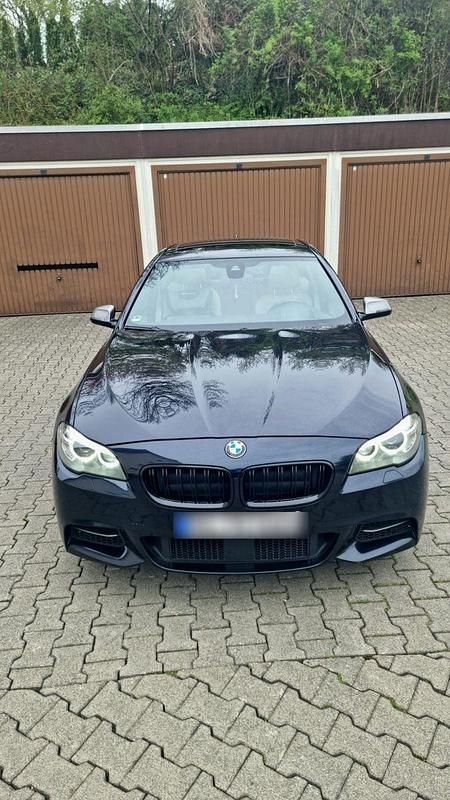 Schwarz Gebraucht 2013 BMW M550 Performance Limousine | 16.600 € (Etwas zu teuer) - Bild 1/4