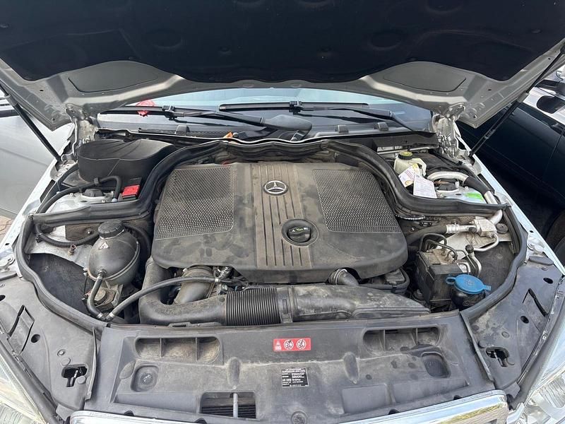 Gebraucht Mercedes C250 204 PS (150 kW) 2011 Silber Kombi