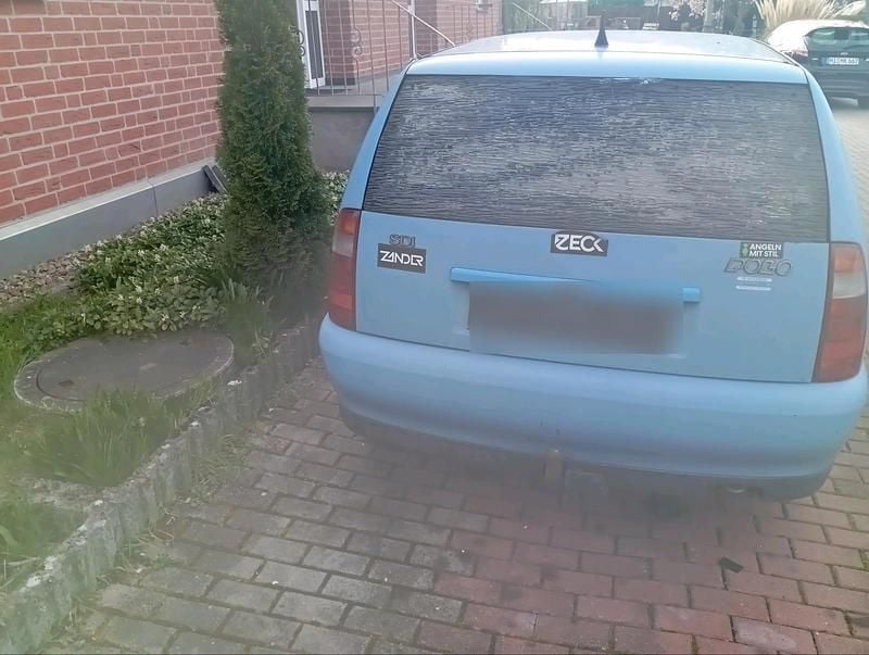 Gebraucht VW Polo 60 PS (44 kW) 1998 Blau Kombi