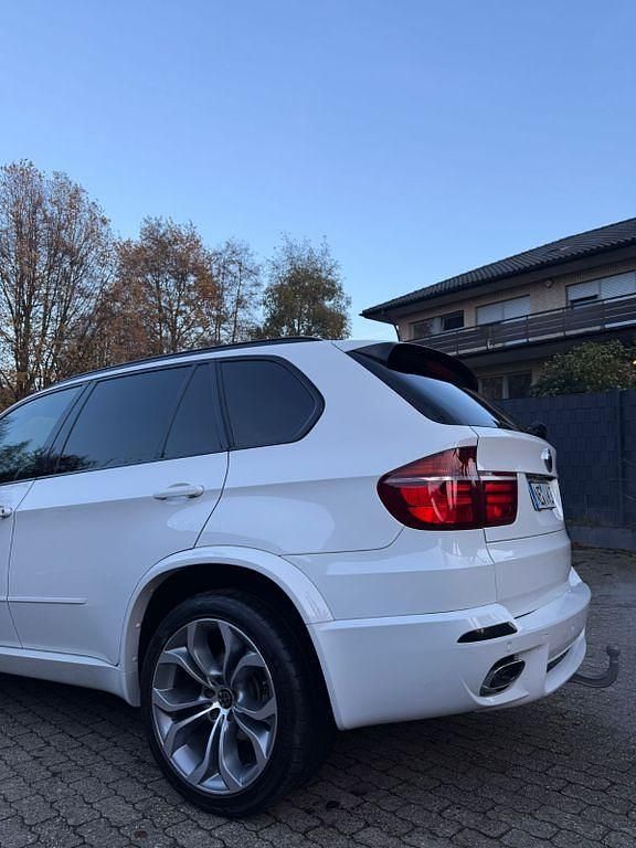 Gebraucht BMW X5 Exclusive 306 PS (225 kW) 2011 Weiß SUV