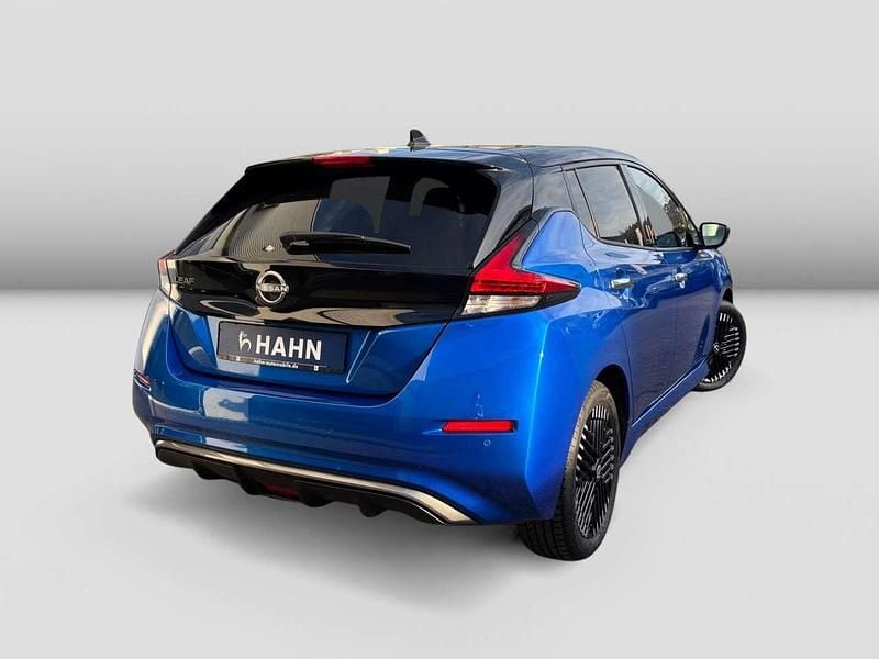 Gebraucht Nissan Leaf N-Connecta 110 kW (150 PS) 2022 Magnetic blue/black m Kleinwagen