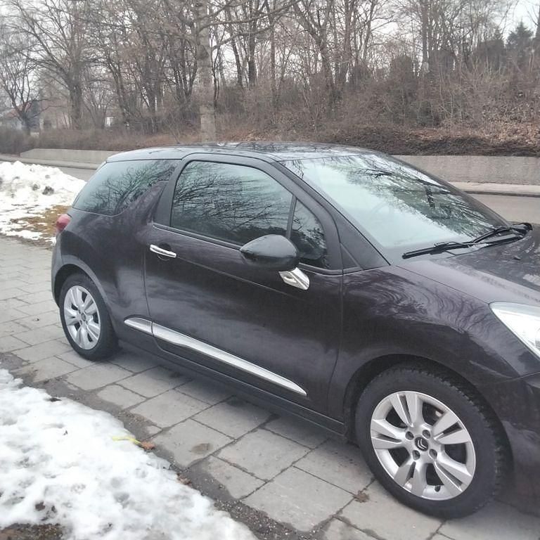Gebraucht Citroën DS3 So Chic 82 PS (60 kW) 2014 Schwarz Kleinwagen