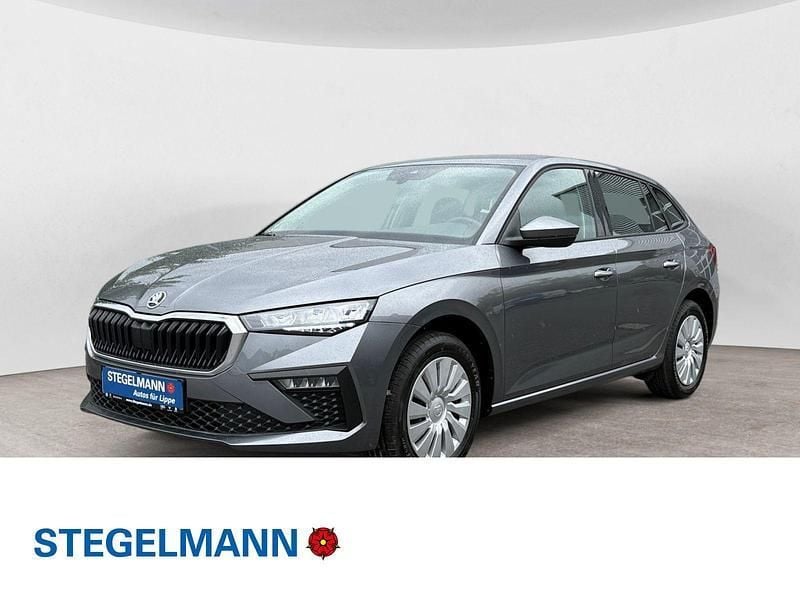 Othercolor Gebraucht 2024 Skoda Scala Essence Kleinwagen | 20.810 € (Guter Preis) - Bild 1/4