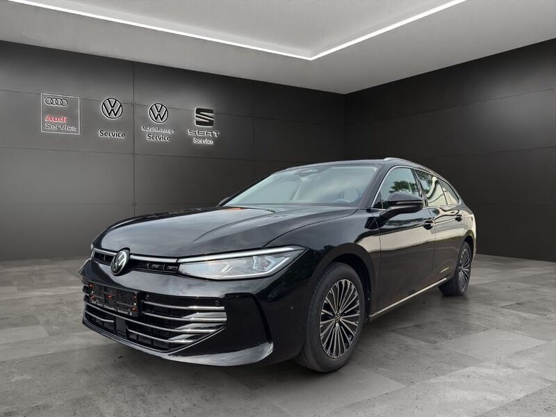 Schwarz Gebraucht 2024 VW Passat Elegance Limousine | 34.990 € (Guter Preis) - Bild 1/4