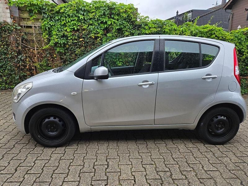 Gebraucht Suzuki Splash Club 65 PS (47 kW) 2009 Silber Kleinwagen