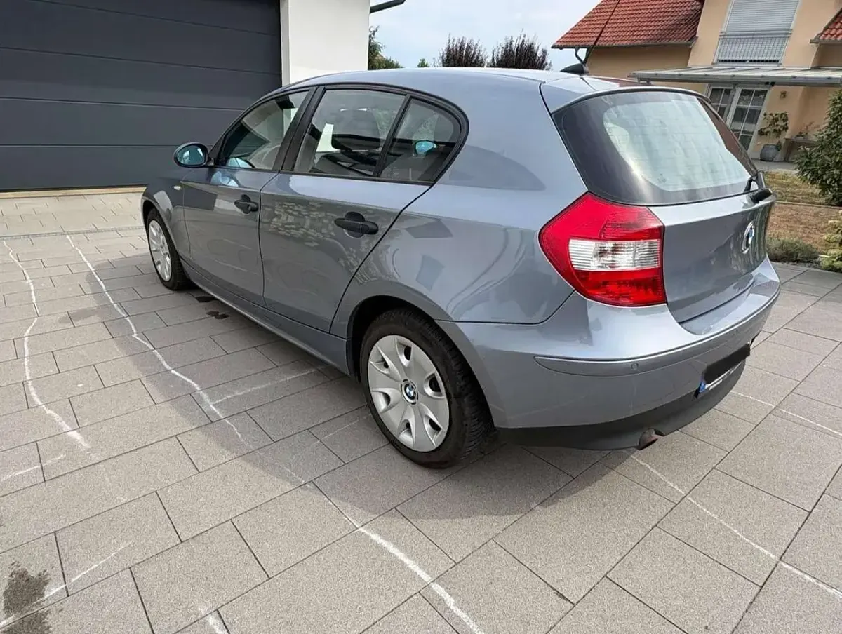 Gebraucht BMW 116 116 PS (85 kW) 2004 Grau Kleinwagen