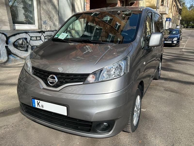 Gebraucht Nissan Evalia Tekna 150 PS (110 kW) 2016 Grau Van / Kleinbus