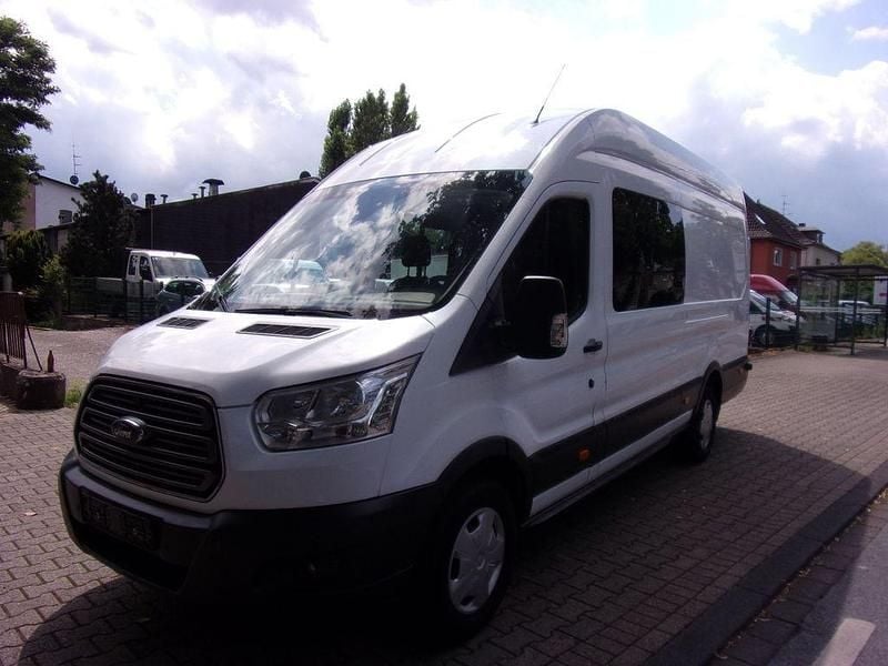 Weiß Gebraucht 2017 Ford Transit Trend Limousine | 13.950 € (Guter Preis) - Bild 1/4