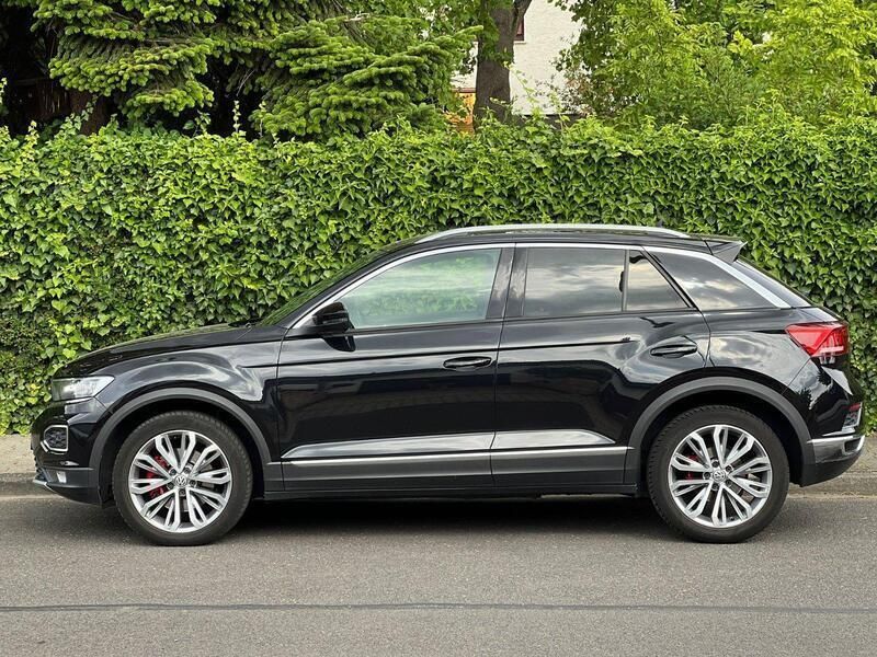 Schwarz Gebraucht 2018 VW T-Roc Sport SUV | 16.690 € (Superpreis) - Bild 1/4