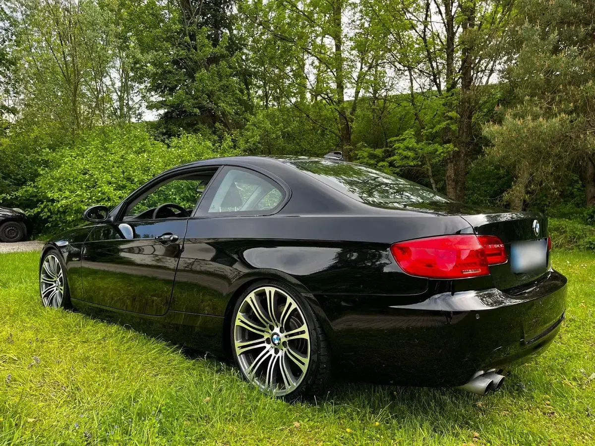 Gebraucht BMW 330 Performance 272 PS (200 kW) 2006 Schwarz Coupé