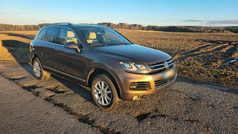 Gebraucht VW Touareg 245 PS (180 kW) 2012 Braun SUV