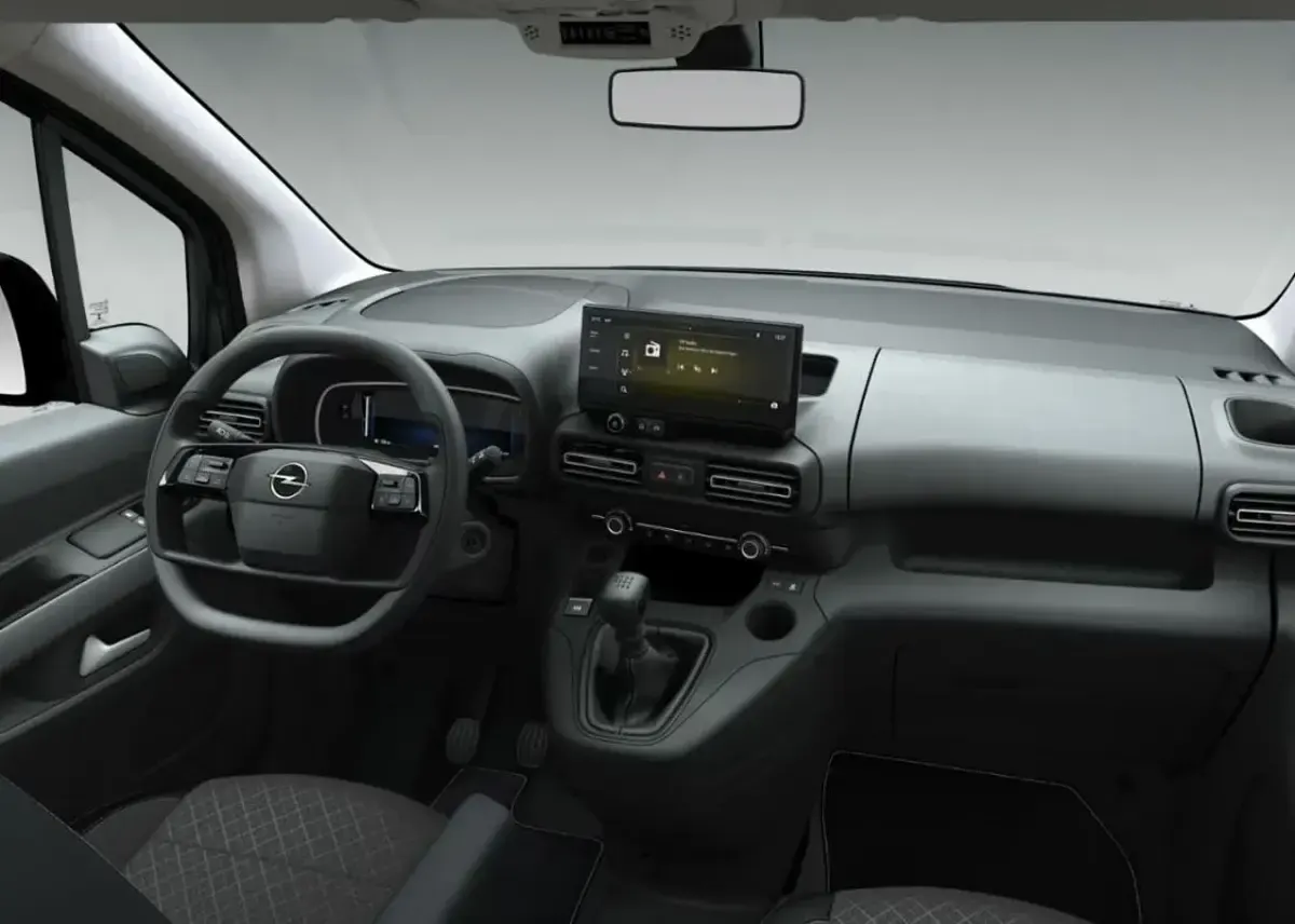 Neu Opel Combo 130 PS (95 kW) 2026 Grün Van / Kleinbus
