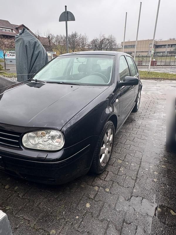 Gebraucht VW Golf IV 75 PS (55 kW) 2003 Schwarz Kleinwagen