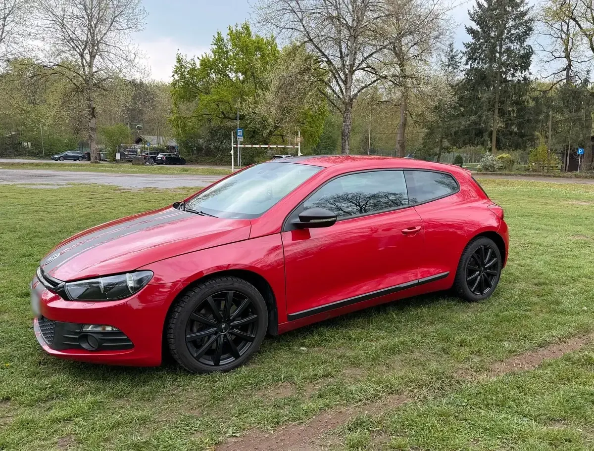 Gebraucht VW Scirocco 200 PS (147 kW) 2009 Rot Coupé