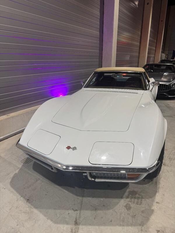 Weiß Gebraucht 1972 Corvette C3 Cabrio | 29.980 € - Bild 1/4