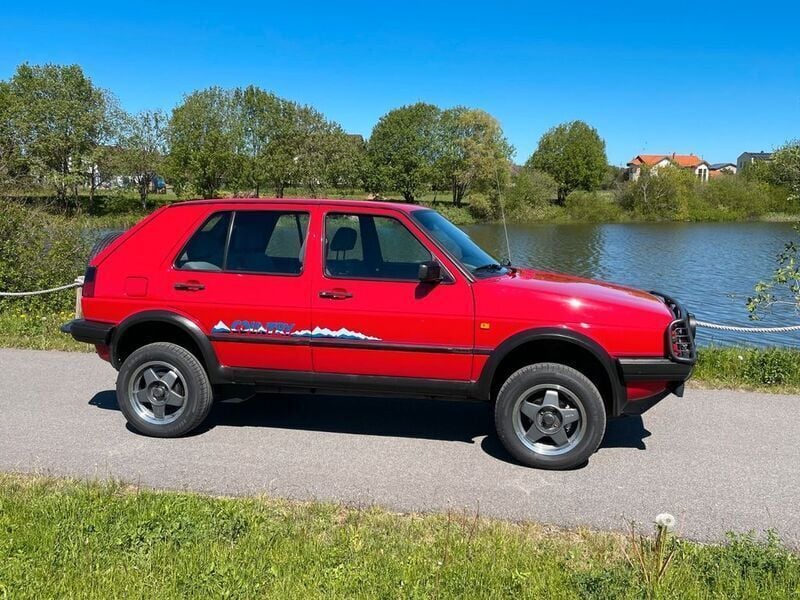 Rot Gebraucht 1991 VW Golf Country Kleinwagen | 9.900 € - Bild 1/4