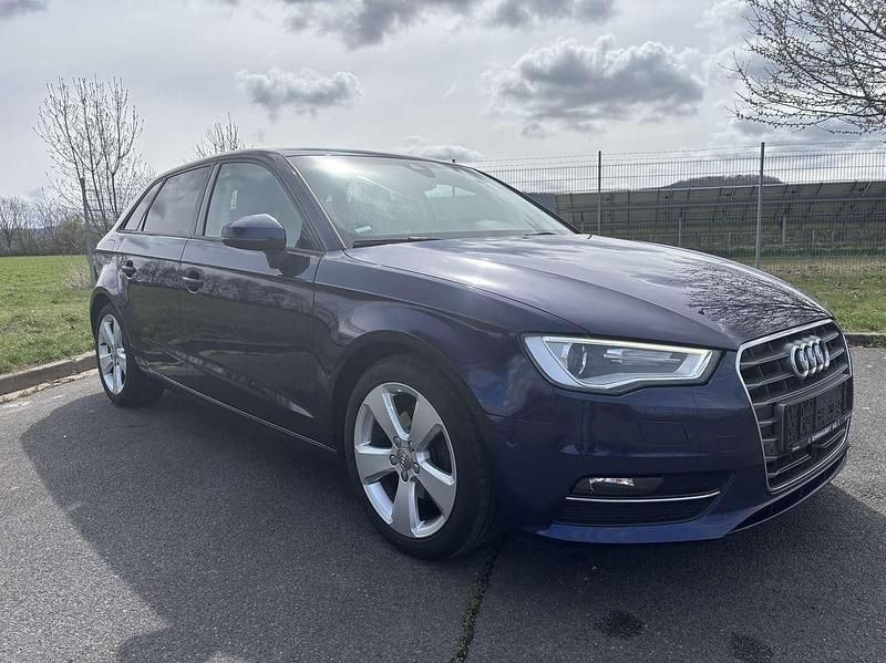 Gebraucht Audi A3 Ambition 125 PS (91 kW) 2014 Audi exclusive Kleinwagen